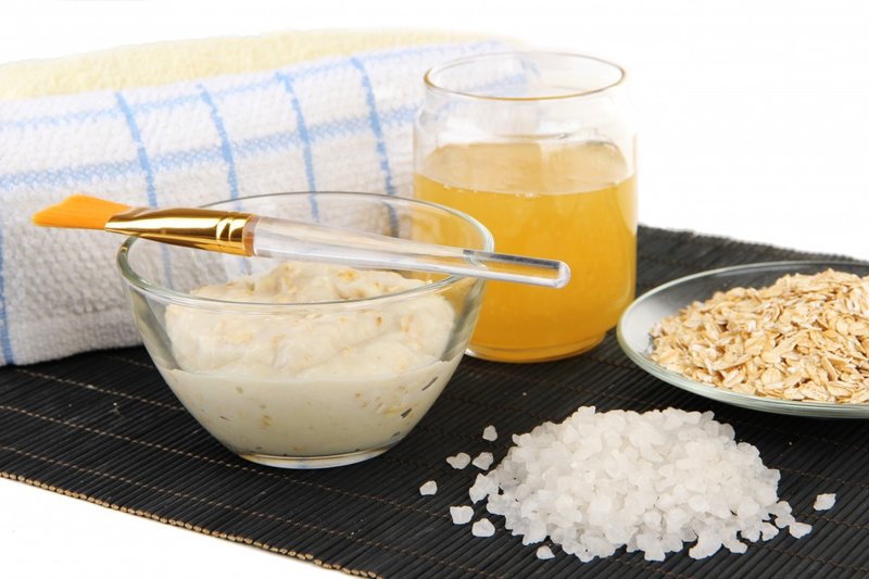 Oatmeal and Salt Mask Ingredients