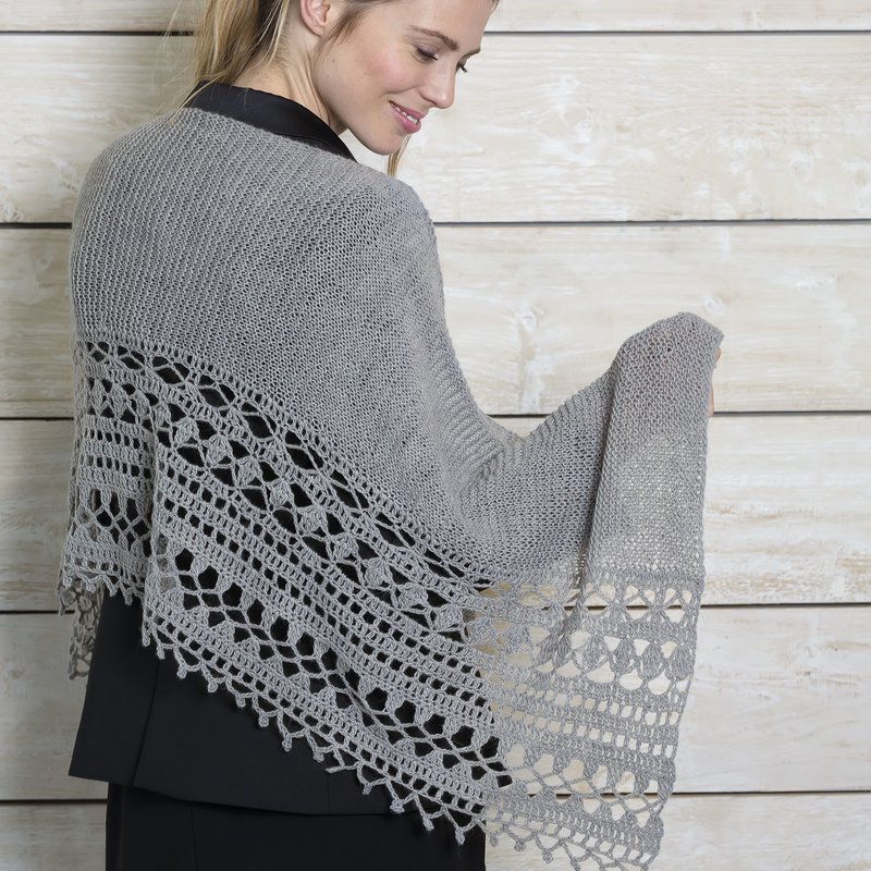 Knitted shawl