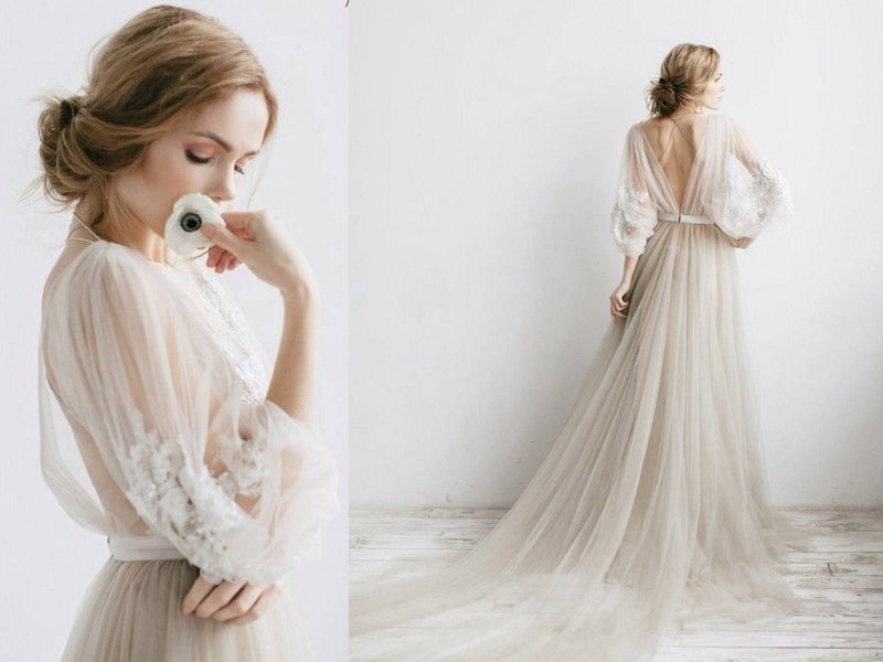 Wedding dress with sleeves