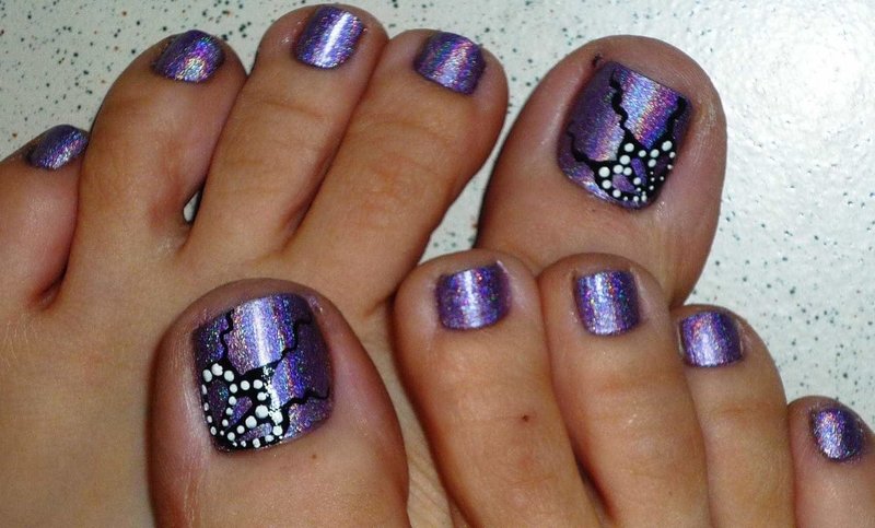 Beautiful glitter pedicure Beautiful glitter pedicure