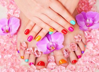 Trendy colors for pedicure 2024