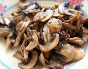 Chicken and Mushroom Salad