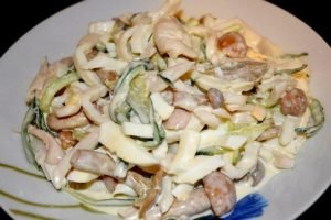 Squid salad