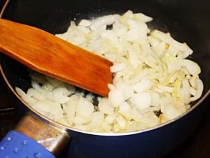 Chicken stomachs in sour cream