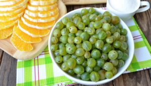 Gooseberry Jam with Oranges