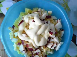 Salad with celery and apple