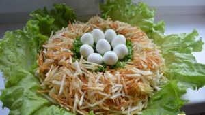 Salad Capercaillie nest with quail eggs