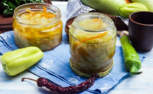 Korean winter squash with seasoning for carrots