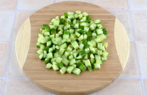 Salad with Green Peas and Egg