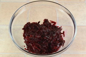 Beetroot Salad with Prunes