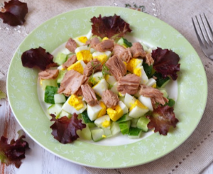 Celery and Tuna Salad