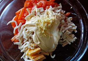 Salad with squid and cheese