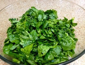 Filo pie with spinach and cottage cheese