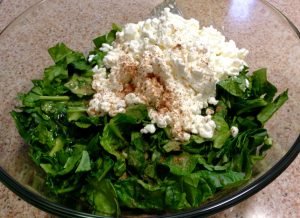 Filo pie with spinach and cottage cheese