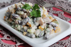 Chicken Meat Salad with Red Beans