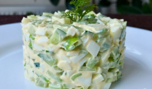 Green onion and cucumber salad