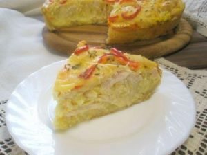 Oven with potato and chicken pie