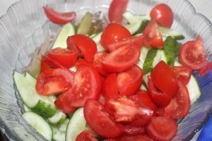 Salad with liver and vegetables