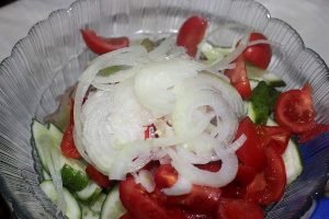 Salad with liver and vegetables