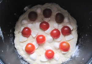 Potato pie in a slow cooker