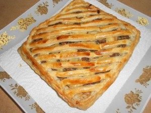 Spanish meat pie