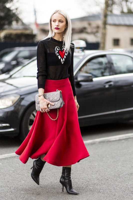 Red skirt