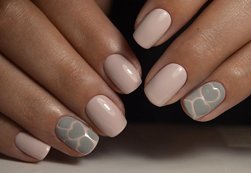 Pink design with gray powder hearts