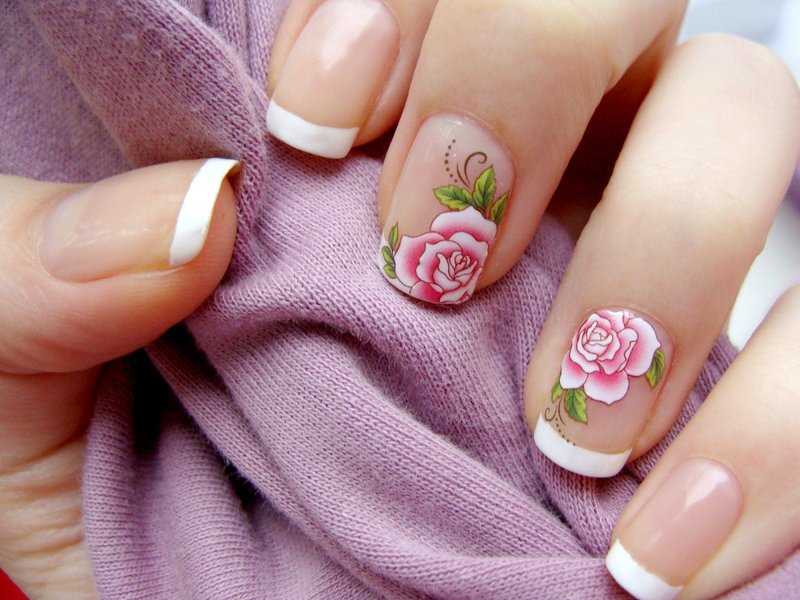 Classic French with slide roses