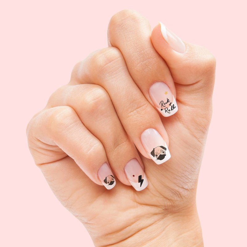 Cute manicure with drawings.