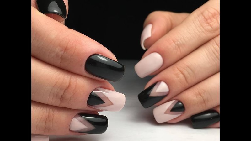 Nail art - black and white geometry