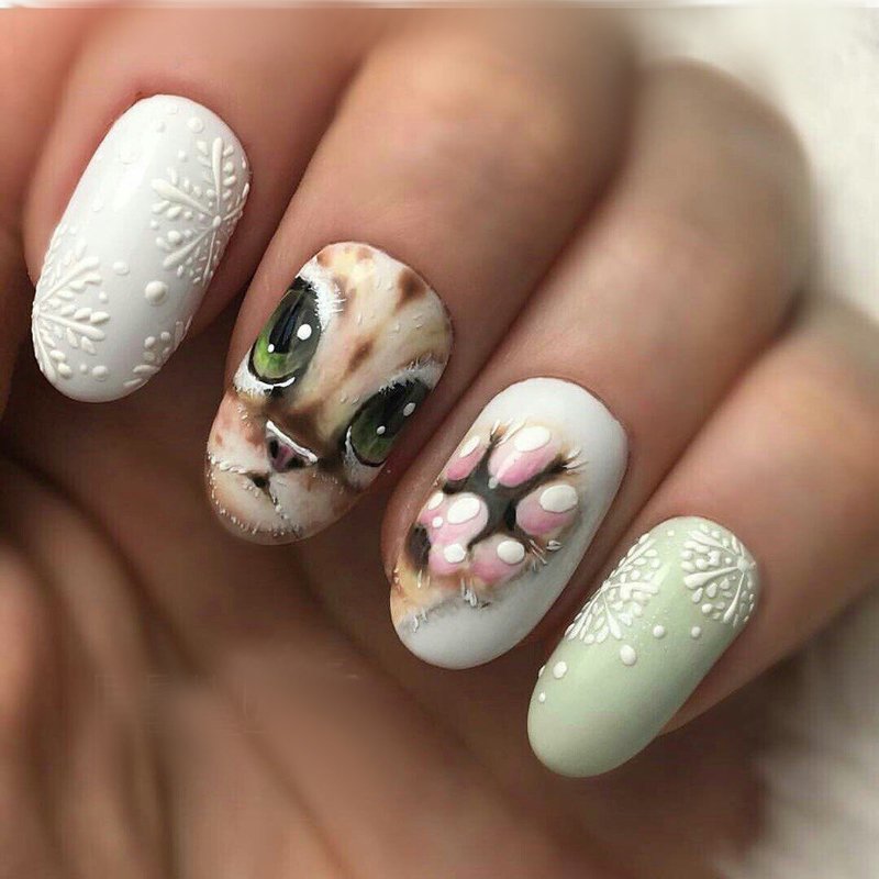 Art print kitty manicure