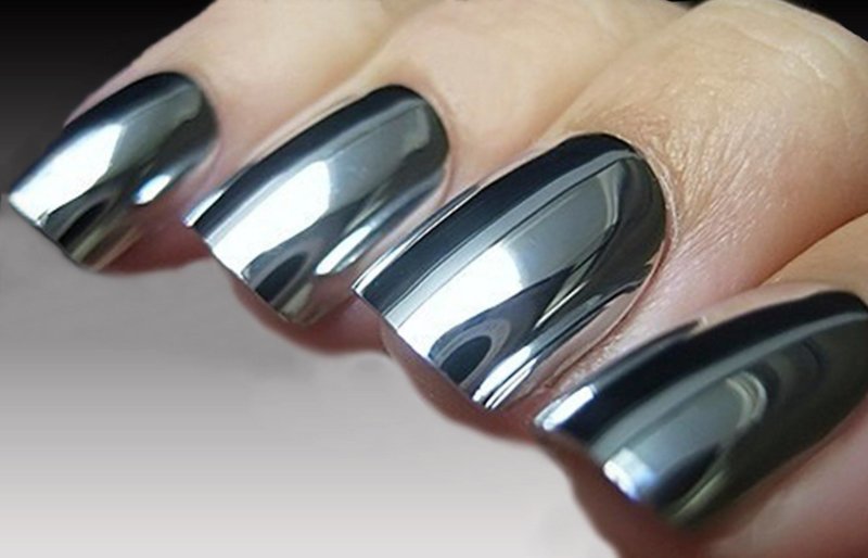 Mirror design of nails with a rub