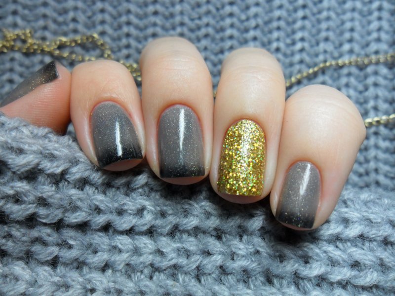 Glitter gray thermal varnish