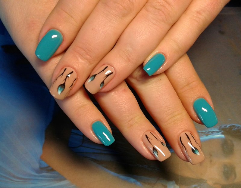 Turquoise design with flowers.