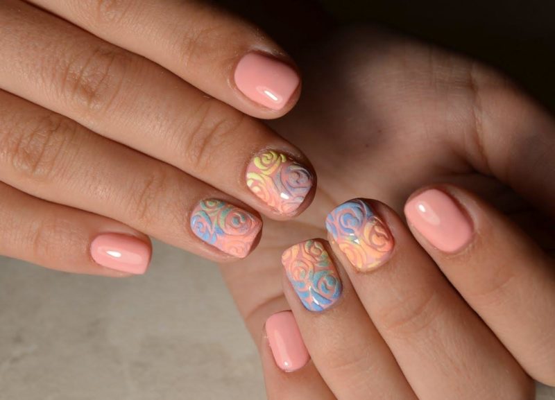 Fashionable Peach Nail Design