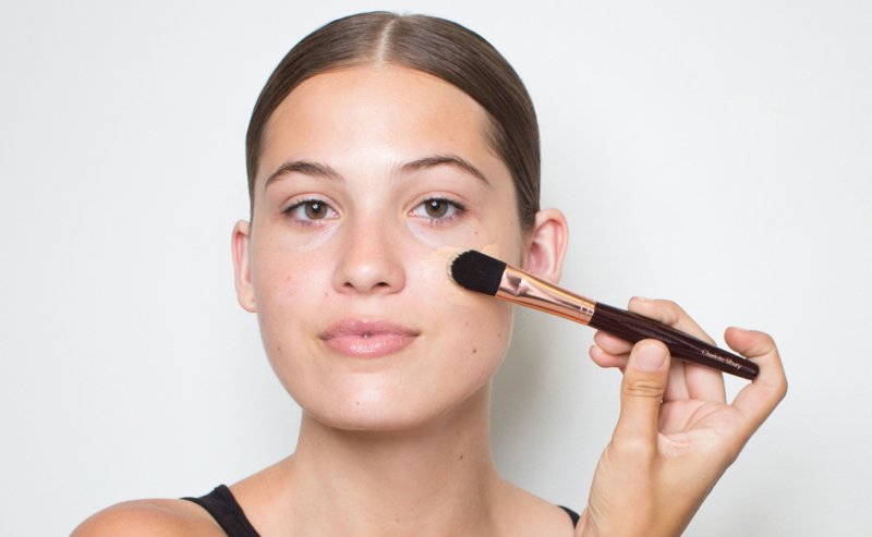 Make-up foundation for makeup