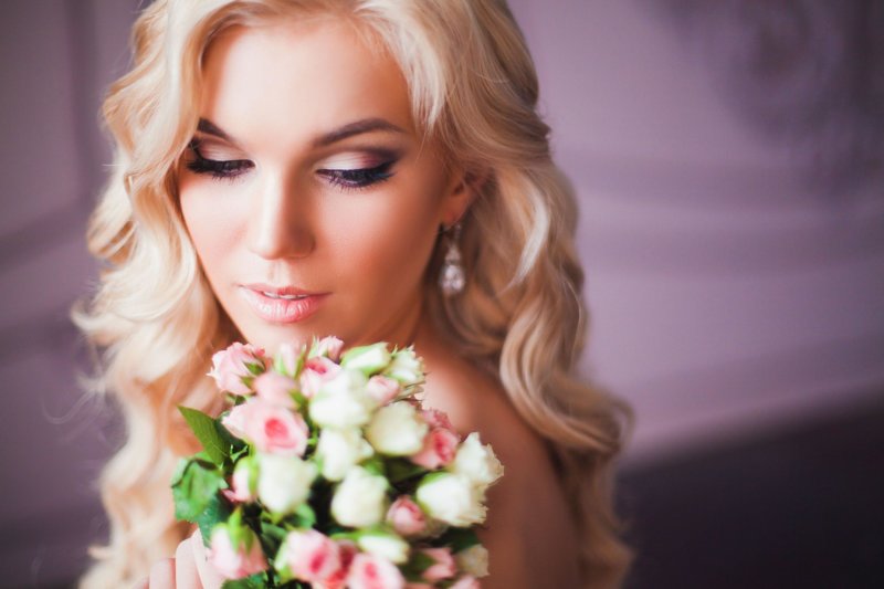 Hot pink wedding makeup for blondes