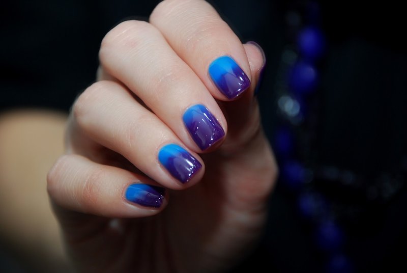 Ombre with thermal varnish