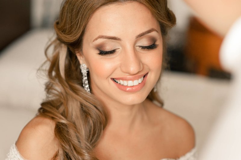 Nude wedding makeup