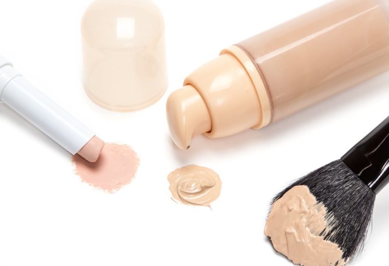 Concealers and Concealer