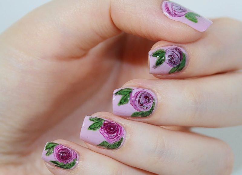 Nude purple nails with painted roses