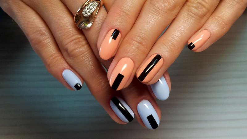 Geometry on delicate nails.