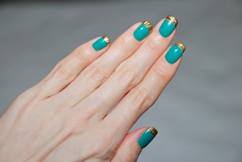 Turquoise nails with foil french