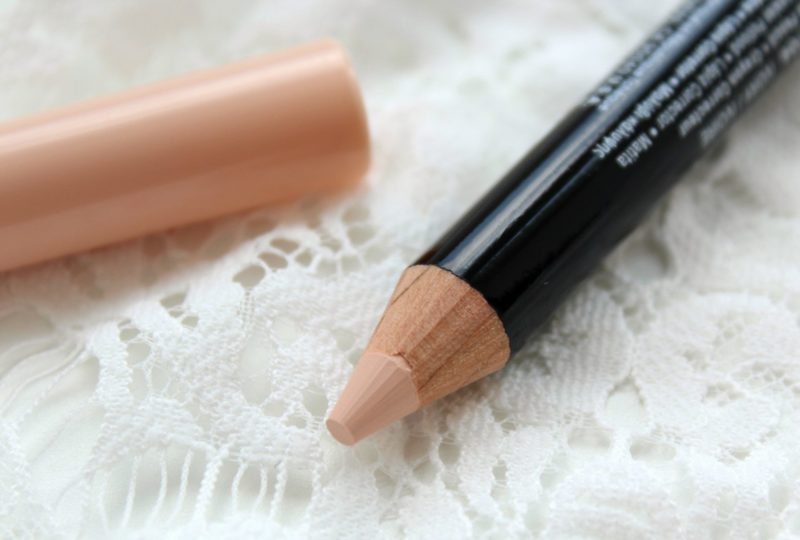 Pencil concealer