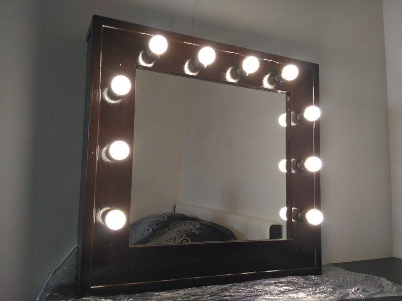 Mirror with bulbs from IKEA