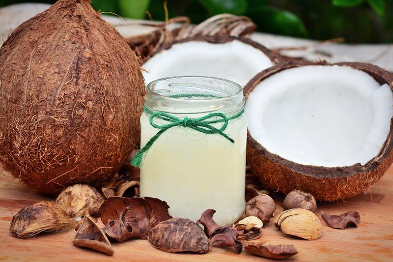 Coconut oil in cosmetics