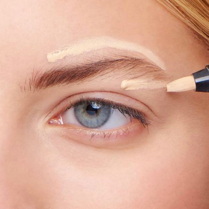 Eyebrow shaping