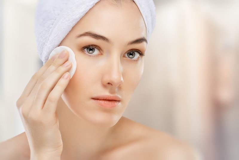 Makeup skin preparation