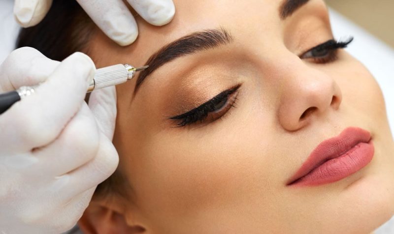 Permanent Eyebrow Makeup Procedure