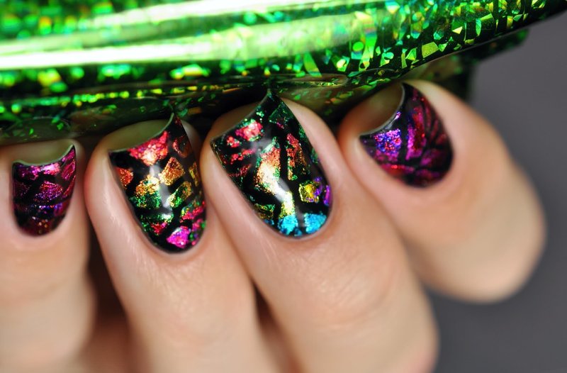 Abstract manicure with foil